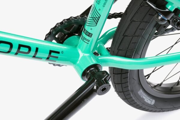 We The People CRS FS 18 inch Bike 2023